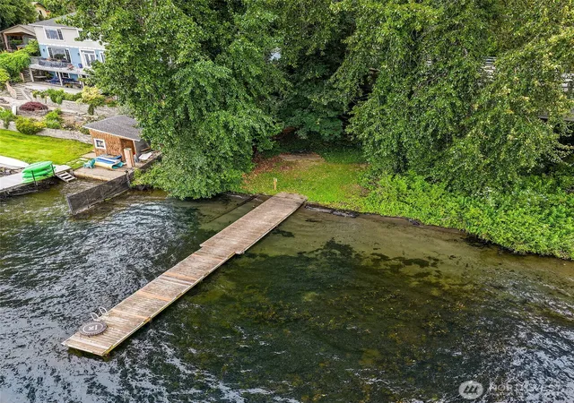 Photo 3 of Single family home for sale at 9508 17th Place NE, Lake Stevens, WA 98258 | MLS# NWM2589453 | Listing updated on 2026-10-01