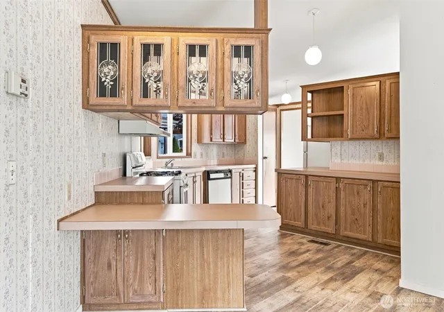 Photo 3 of Manufactured home for sale at 1807 138th Street E #128, Tacoma, WA 98445 | MLS# NWM2589474 | Listing updated on 2026-09-30