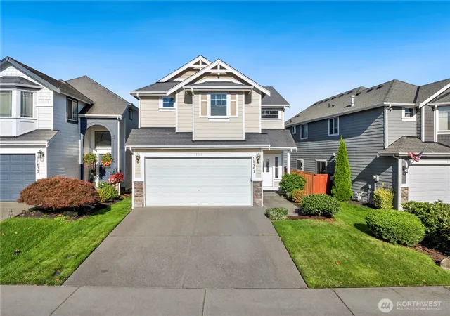 Single family home for sale at 11501 185th Street E, Puyallup, WA 98374 | MLS# NWM2589476