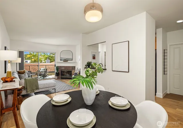 Photo 4 of Condo for sale at 2760 76th Avenue SE #402, Mercer Island, WA 98040 | MLS# NWM2589481 | Listing updated on 2026-10-02