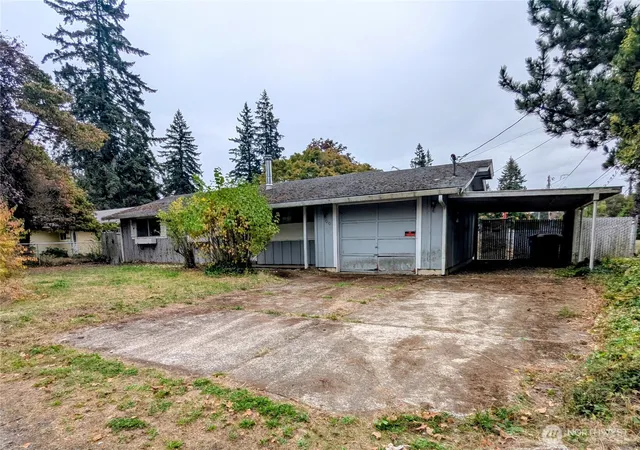 Photo 3 of Single family home for sale at 1010 K St, Washougal, WA 98671 | MLS# NWM2589489 | Listing updated on 2026-10-01