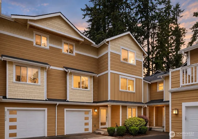 Photo 2 of Townhouse for sale at 23432 55th Avenue W #B, Mountlake Terrace, WA 98043 | MLS# NWM2589503 | Listing updated on 2026-10-01
