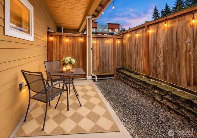 Photo 3 of Townhouse for sale at 23432 55th Avenue W #B, Mountlake Terrace, WA 98043 | MLS# NWM2589503 | Listing updated on 2026-10-01
