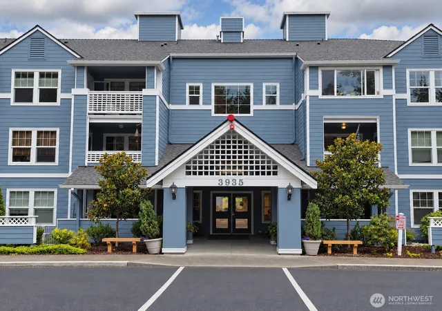 Photo 1 of Condo for sale at 3935 226th Place Se #313, Issaquah, WA 98029 | MLS# NWM2589515 | Listing updated on 2026-10-02