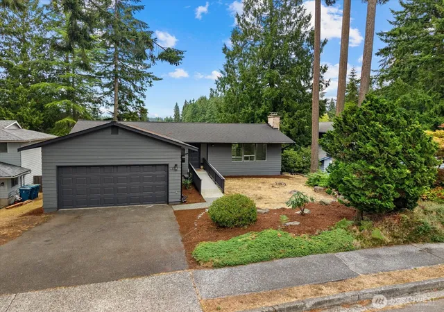 Photo 3 of Single family home for sale at 5819 172nd Place Sw, Lynnwood, WA 98037 | MLS# NWM2589518 | Listing updated on 2026-10-01