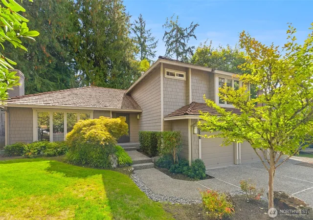 Single family home for sale at 20535 NE 37th Way, Sammamish, WA 98074 | MLS# NWM2589527