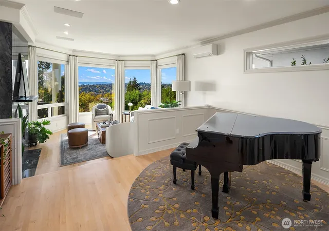 Photo 3 of Single family home for sale at 1624 8th Avenue W, Seattle, WA 98119 | MLS# NWM2589528 | Listing updated on 2026-10-01