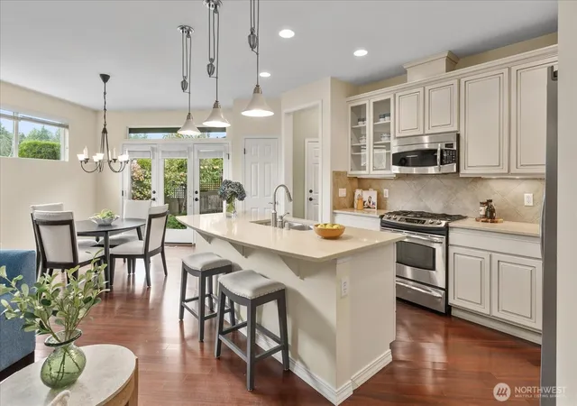 Photo 3 of Townhouse for sale at 13233 239th Way NE, Redmond, WA 98053 | MLS# NWM2589536 | Listing updated on 2026-10-12