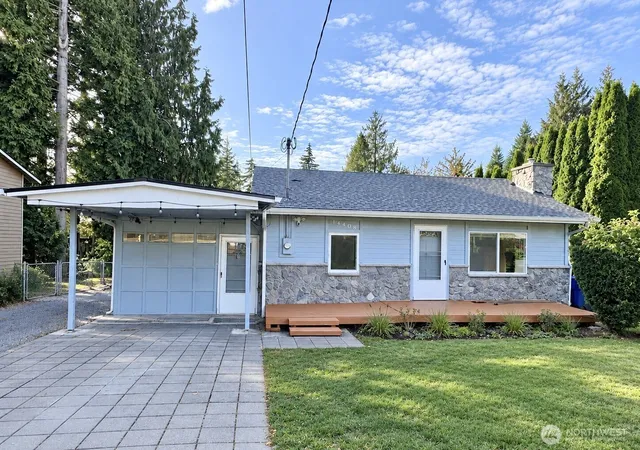 Photo 2 of Single family home for sale at 14408 42nd Avenue W, Lynnwood, WA 98087 | MLS# NWM2589539 | Listing updated on 2026-10-02