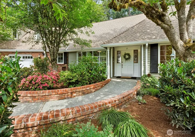 Photo 3 of Single family home for sale at 14330 172nd Avenue Ne, Redmond, WA 98052 | MLS# NWM2589541 | Listing updated on 2026-10-02