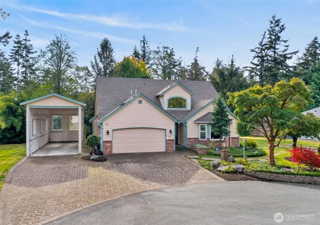 Single family home for sale at 2137 Tilbury Ln, Oak Harbor, WA 98277 | MLS# NWM2589578