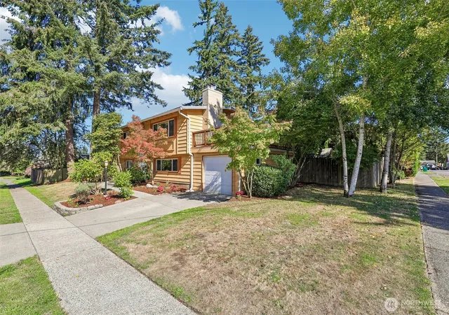 Photo 2 of Single family home for sale at 5508 155th Avenue Ne, Redmond, WA 98052 | MLS# NWM2589582 | Listing updated on 2026-10-02