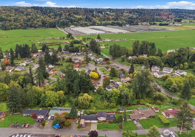 Photo 3 of Single family home for sale at 13231 Quil Scenic Dr, Marysville, WA 98271 | MLS# NWM2589592 | Listing updated on 2026-10-03