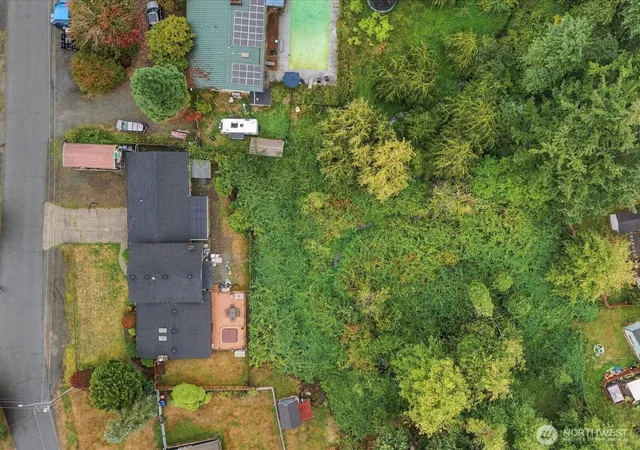 Photo 4 of Single family home for sale at 13231 Quil Scenic Dr, Marysville, WA 98271 | MLS# NWM2589592 | Listing updated on 2026-10-03