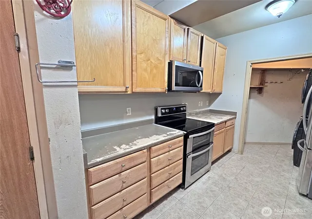 Photo 3 of Condo for sale at 512 Darby Dr #113, Bellingham, WA 98226 | MLS# NWM2589599 | Listing updated on 2026-10-01