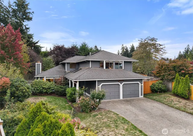 Photo 2 of Single family home for sale at 6314 137th Place Sw, Edmonds, WA 98026 | MLS# NWM2589607 | Listing updated on 2026-10-02