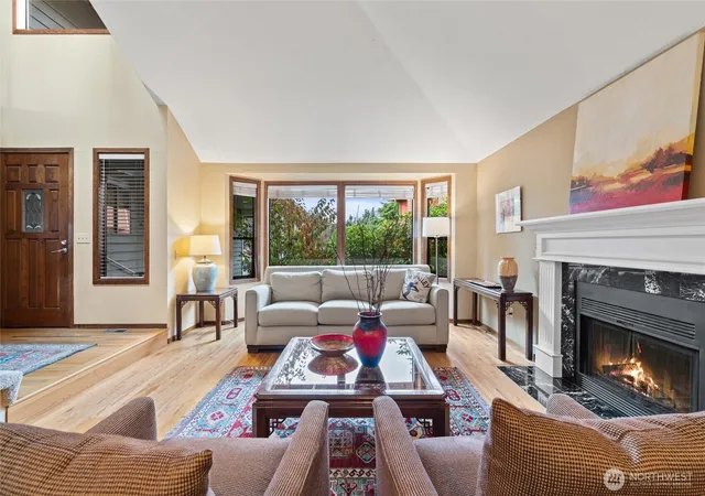 Photo 4 of Single family home for sale at 6314 137th Place SW, Edmonds, WA 98026 | MLS# NWM2589607 | Listing updated on 2026-10-02