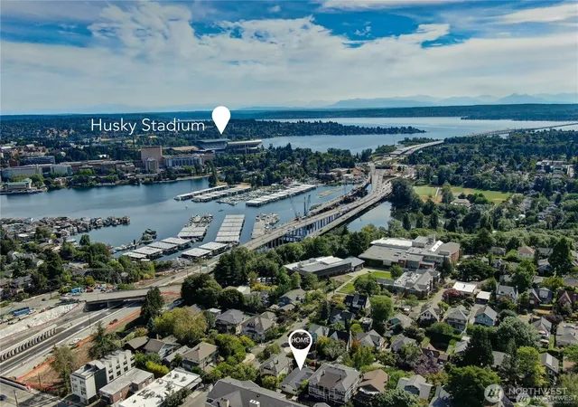 Photo 4 of Single family home for sale at 2353 Federal Ave E, Seattle, WA 98102 | MLS# NWM2589619 | Listing updated on 2026-10-02