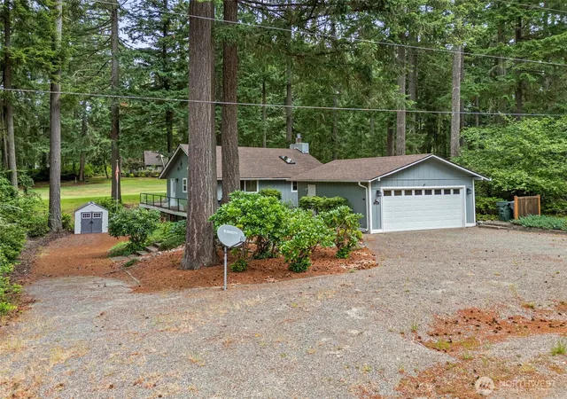 Photo 3 of Single family home for sale at 11001 Pioneer Dr, Anderson Island, WA 98303 | MLS# NWM2589622 | Listing updated on 2026-10-01