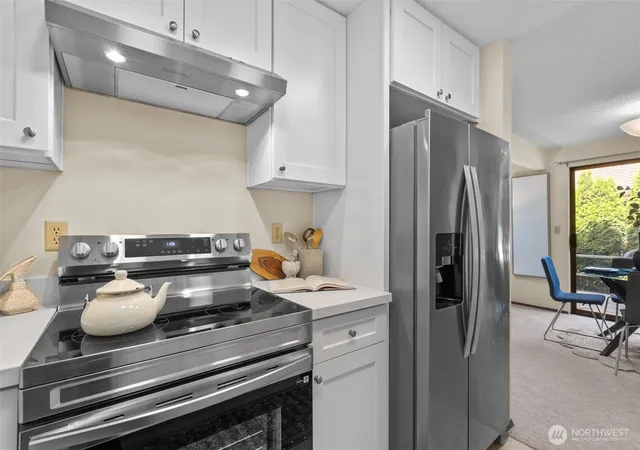 Photo 4 of Single family home for sale at 24440 13th Avenue S, Des Moines, WA 98198 | MLS# NWM2589623 | Listing updated on 2026-10-01