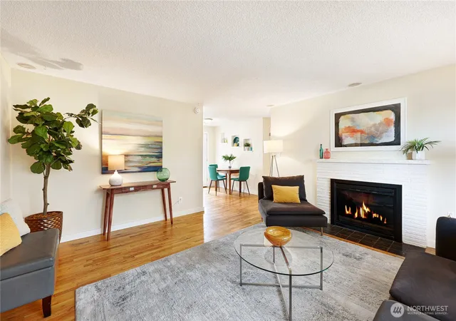 Photo 2 of Single family home for sale at 8005 220th Street Sw, Edmonds, WA 98026 | MLS# NWM2589629 | Listing updated on 2026-10-01