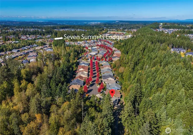 Photo 3 of Sale Pending at 14721 Knoll Park Ct E, Bonney Lake, WA 98391 | MLS# NWM2589631 | Listing updated on 2026-10-12