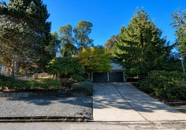 Photo 2 of Single family home for sale at 2242 W 12th Street, Port Angeles, WA 98363 | MLS# NWM2589634 | Listing updated on 2026-10-02