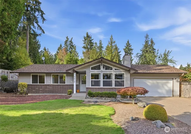 Photo 3 of Single family home for sale at 2919 24th Avenue Ct Se, Puyallup, WA 98374 | MLS# NWM2589668 | Listing updated on 2026-10-01