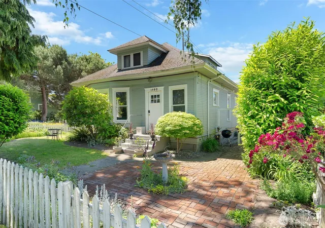 Photo 1 of Single family home for sale at 1402 N Fife St, Tacoma, WA 98406 | MLS# NWM2589671 | Listing updated on 2026-10-02