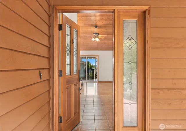 Photo 3 of Single family home for sale at 25920 Jim Crk Rd, Arlington, WA 98223 | MLS# NWM2589672 | Listing updated on 2026-10-01