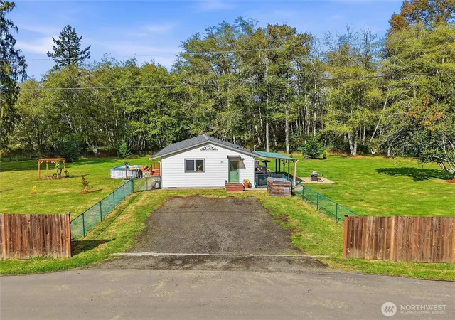 Photo 3 of Single family home for sale at 130 Newman Crk Rd, Elma, WA 98541 | MLS# NWM2589682 | Listing updated on 2026-10-01