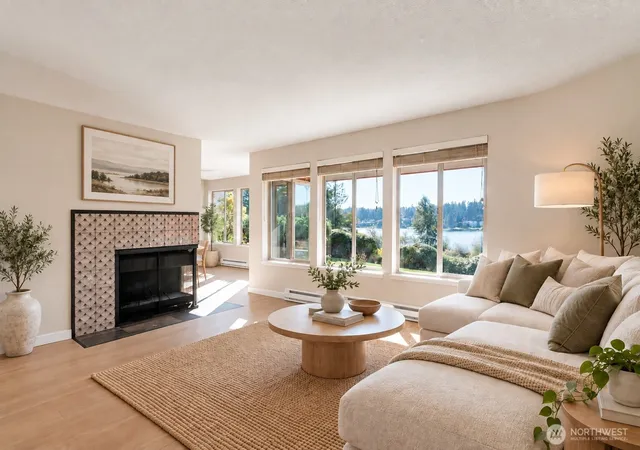 Photo 3 of Condo for sale at 23507 Lakeview Dr #B103, Mountlake Terrace, WA 98043 | MLS# NWM2589685 | Listing updated on 2026-10-02