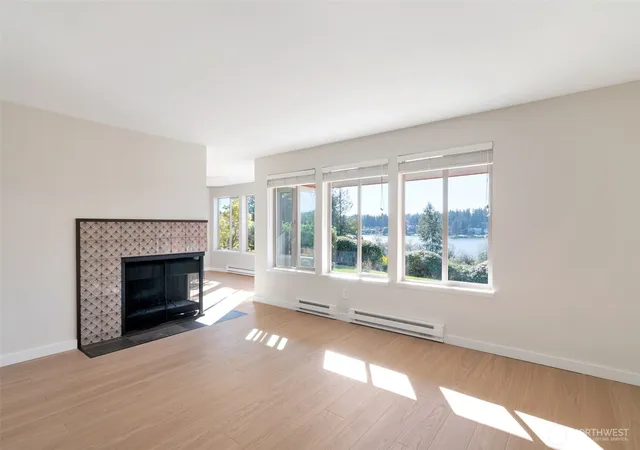 Photo 3 of Condo for sale at 23507 Lakeview Dr #B103, Mountlake Terrace, WA 98043 | MLS# NWM2589685 | Listing updated on 2026-10-02