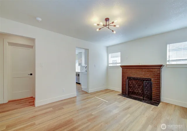 Photo 4 of Single family home for sale at 340 20 Avenue, Longview, WA 98632 | MLS# NWM2589691 | Listing updated on 2026-10-01