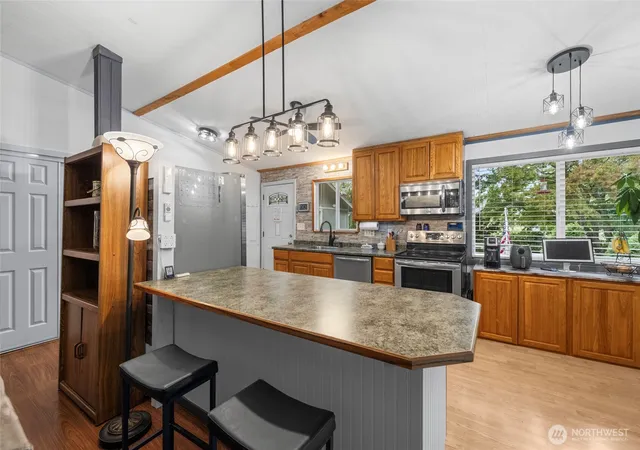 Photo 2 of Single family home for sale at 504 Colville Way, La Conner, WA 98257 | MLS# NWM2589701 | Listing updated on 2026-10-01