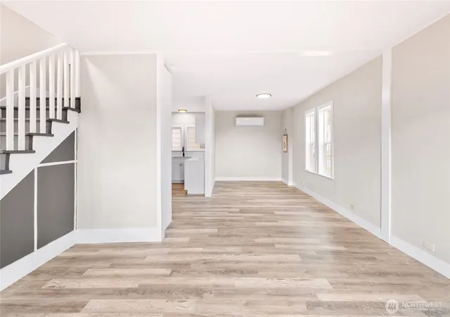 Photo 2 of Single family home for sale at 200 N A St, Aberdeen, WA 98520 | MLS# NWM2589703 | Listing updated on 2026-10-06
