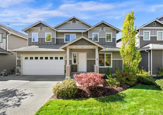 Photo 1 of Single family home for sale at 221 Jeff St, Mount Vernon, WA 98274 | MLS# NWM2589705 | Listing updated on 2026-10-02