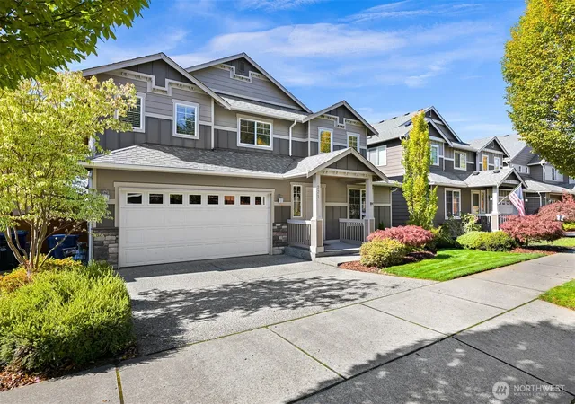 Photo 3 of Single family home for sale at 221 Jeff St, Mount Vernon, WA 98274 | MLS# NWM2589705 | Listing updated on 2026-10-02