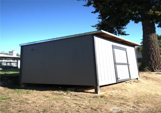 Photo 4 of Single family home for sale at 29325 45th Place S, Auburn, WA 98001 | MLS# NWM2589706 | Listing updated on 2026-10-01
