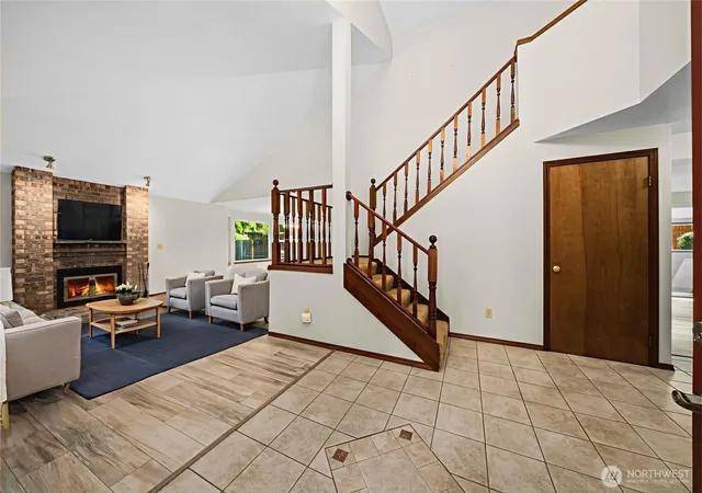 Photo 4 of Single family home for sale at 820 Monroe Ave NE, Renton, WA 98056 | MLS# NWM2589714 | Listing updated on 2026-10-01