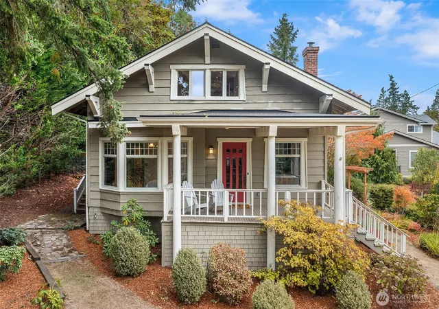 Photo 2 of Single family home for sale at 603 Landmark Ct Ne, Bainbridge Island, WA 98110 | MLS# NWM2589716 | Listing updated on 2026-10-01
