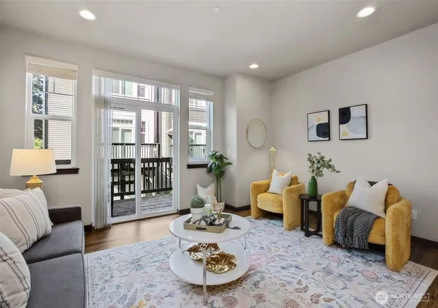 Photo 3 of Townhouse for sale at 135 Sw 185th Lane, Normandy Park, WA 98166 | MLS# NWM2589717 | Listing updated on 2026-10-02