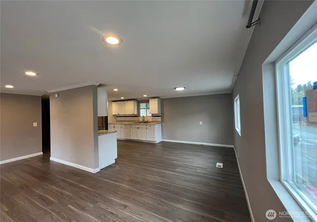 Photo 4 of Manufactured home for sale at 7526 157th Street E #55, Puyallup, WA 98375 | MLS# NWM2589723 | Listing updated on 2026-10-01