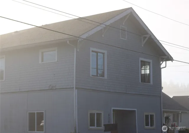 Photo 2 of Multi family home for sale at 626 Monroe St, Hoquiam, WA 98550 | MLS# NWM2589733 | Listing updated on 2026-10-19