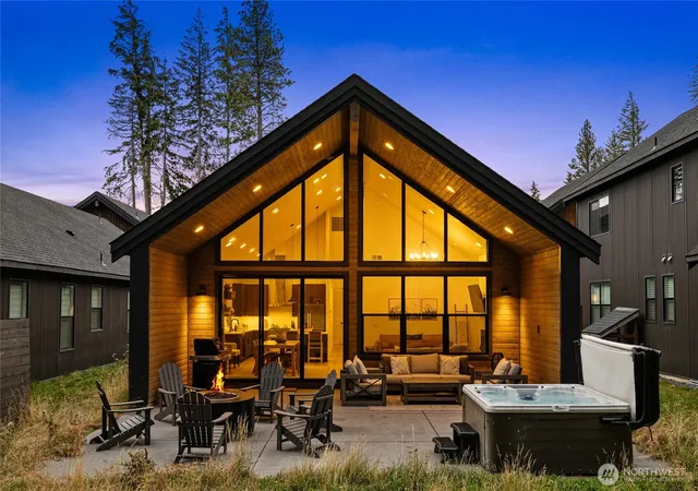 Photo 2 of Single family home for sale at 11 Harmony Ct, Cle Elum, WA 98922 | MLS# NWM2589739 | Listing updated on 2026-10-02