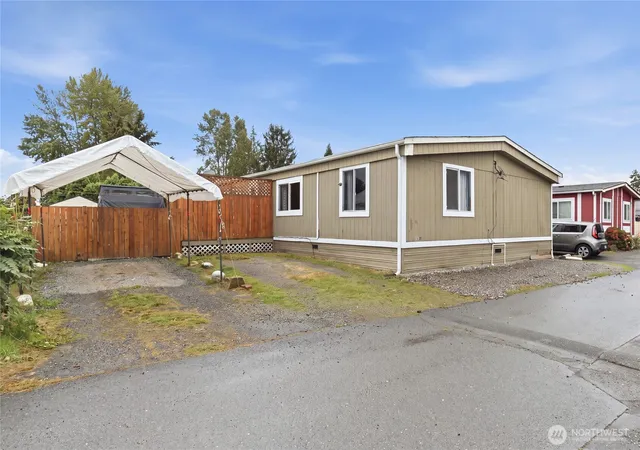 Photo 1 of Manufactured home for sale at 1110 101st Street Ct E #5, Tacoma, WA 98445 | MLS# NWM2589746 | Listing updated on 2026-10-02