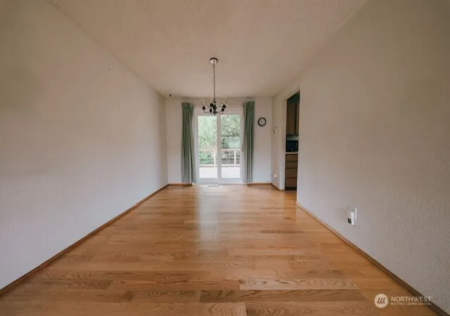 Photo 4 of Single family home for sale at 19311 59th Place NE, Kenmore, WA 98028 | MLS# NWM2589751 | Listing updated on 2026-10-02