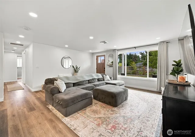 Photo 2 of Single family home for sale at 4716 16th Avenue Se, Lacey, WA 98503 | MLS# NWM2589758 | Listing updated on 2026-10-02