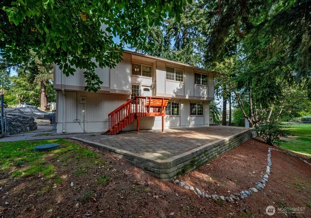 Single family home for sale at 2138 SW 305th Street, Federal Way, WA 98023 | MLS# NWM2589768