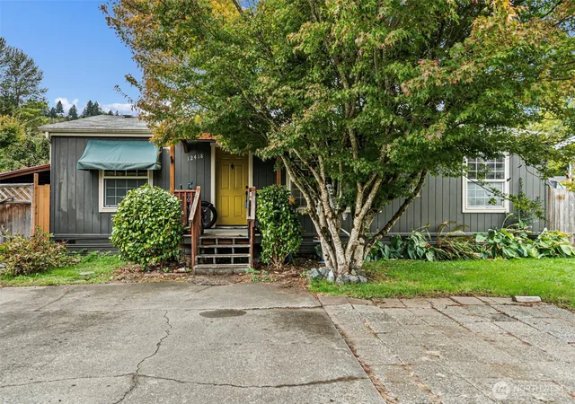 Photo 1 of Manufactured home for sale at 12418 143rd Avenue E, Puyallup, WA 98374 | MLS# NWM2589775 | Listing updated on 2026-10-01